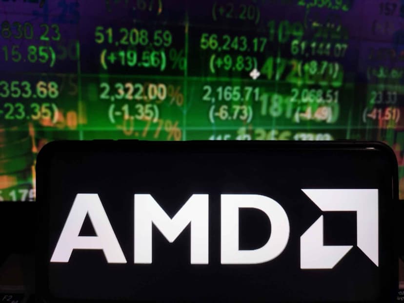 AMD’s Earnings Review and Trading Strategy: A Tech Analyst’s Perspective