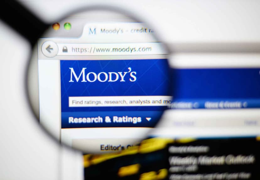 Banking on Trouble: Moody’s Downgrades Send Finance Diving